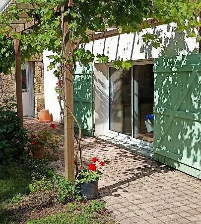 Puydufou -5kms- La Seraphina, 2 A 6 Personnes بيت للعطل *