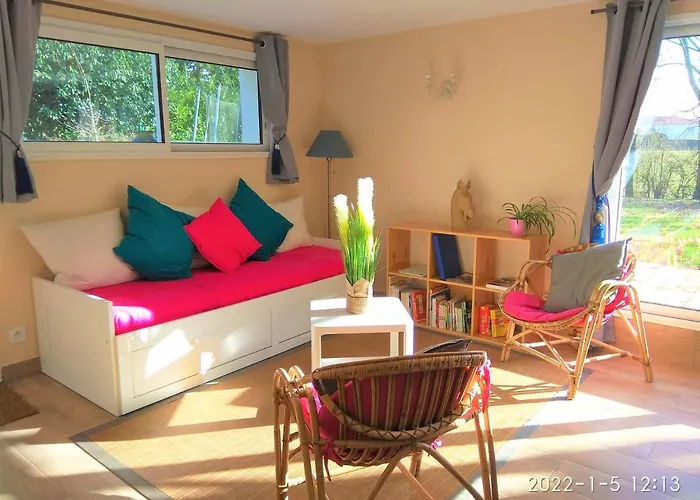 Puydufou -5kms- La Seraphina, Дом отдыха *