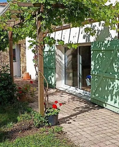 Puydufou -5kms- La Seraphina, Дом отдыха *