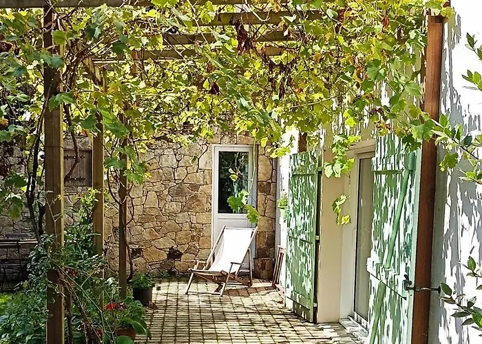 Дом отдыха Puydufou -5kms- La Seraphina, *